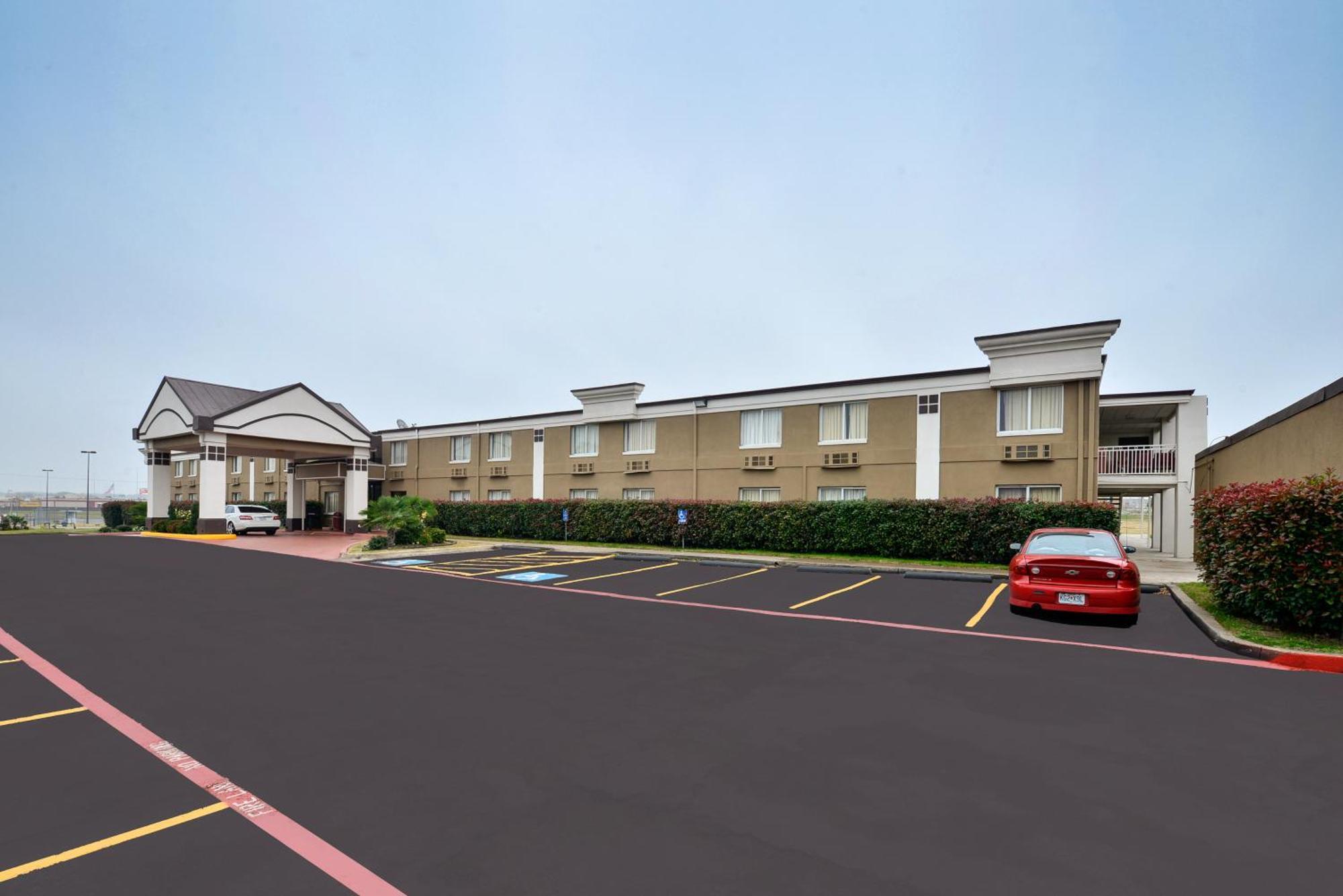 Super 8 By Wyndham Grand Prairie North Motel Eksteriør bilde