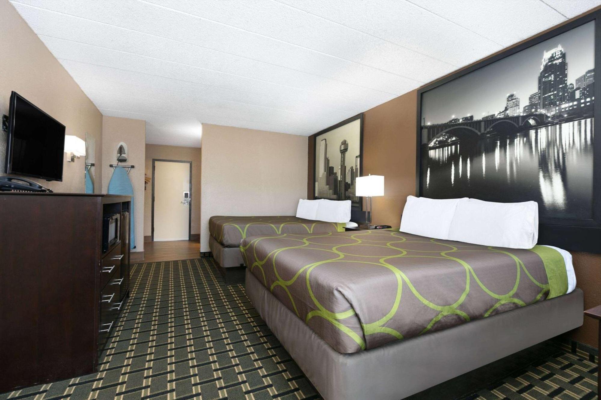 Super 8 By Wyndham Grand Prairie North Motel Eksteriør bilde